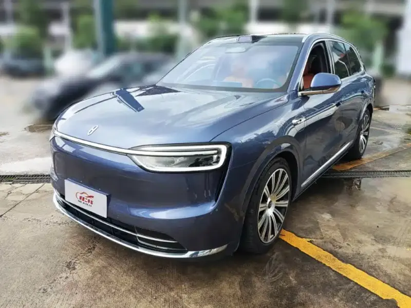 AITO M7, 2025