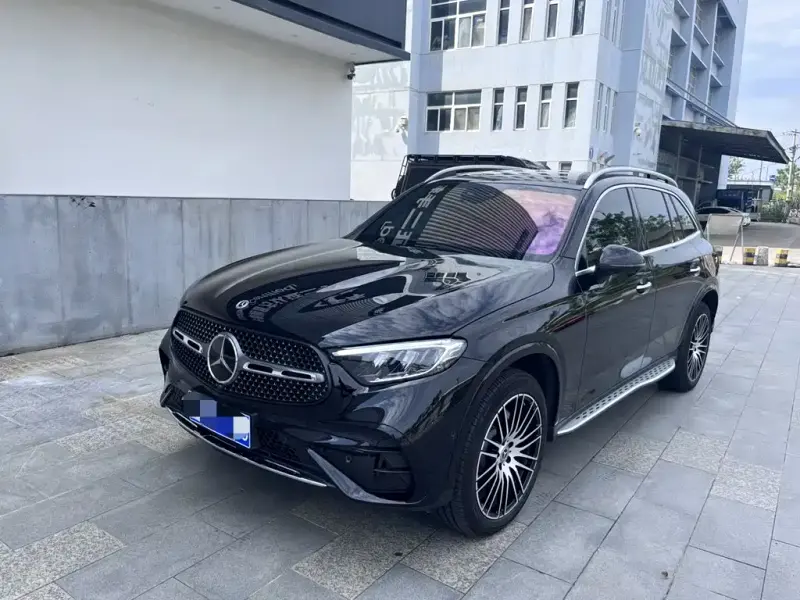 Mercedes-Benz GLC, 2025