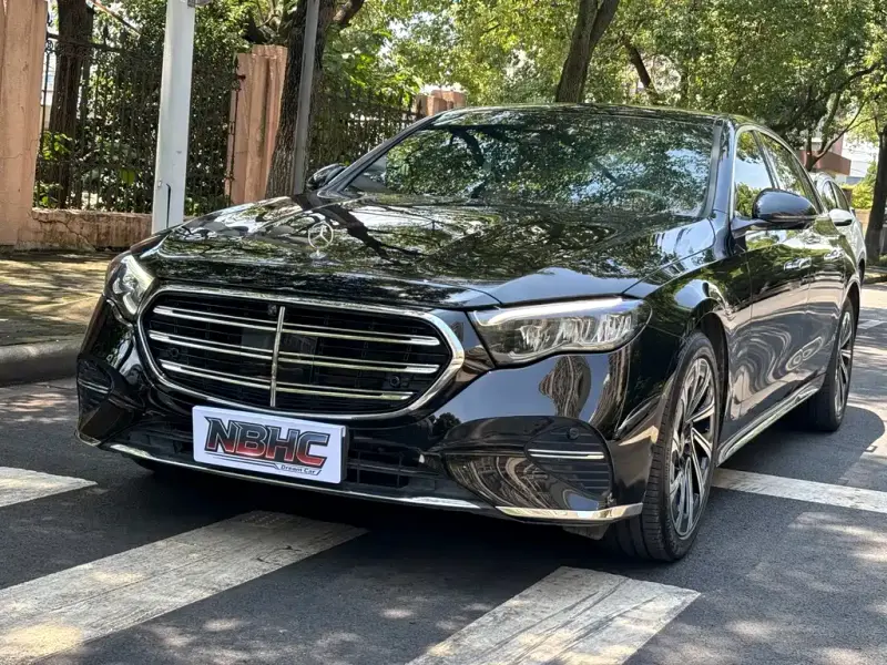 Mercedes-Benz E-Class, 2025