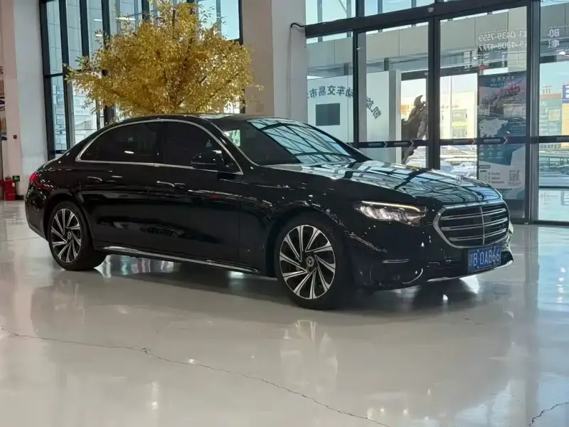 Mercedes-Benz E-Class, 2024