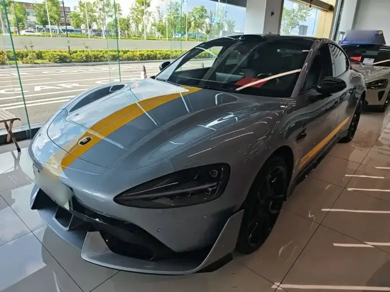 Xiaomi SU7 Ultra, 2025
