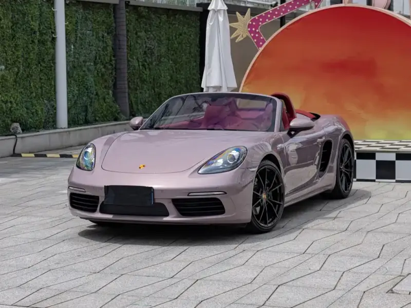 Porsche 718, 2022
