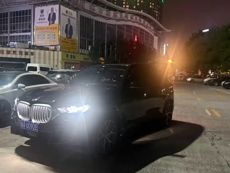 BMW X5, 2023