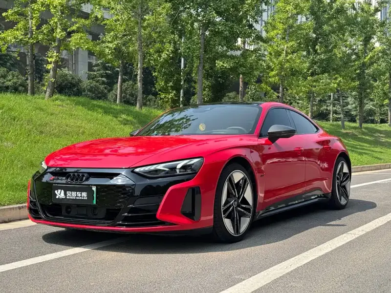 Audi e-tron GT, 2024