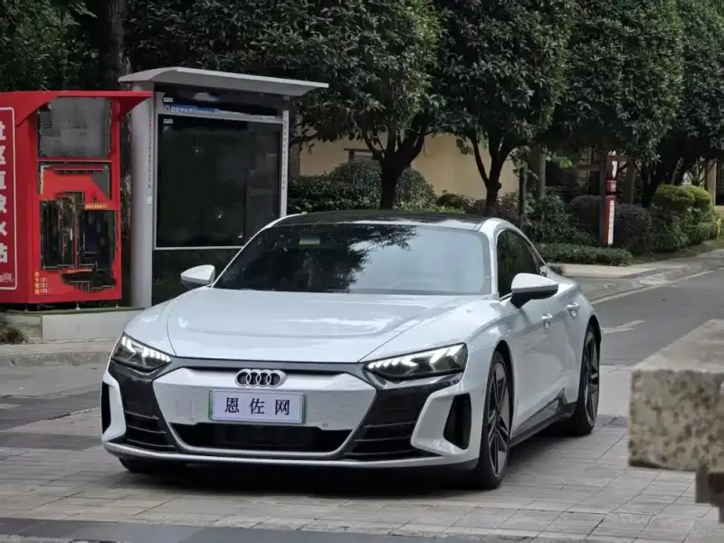 Audi e-tron GT, 2024