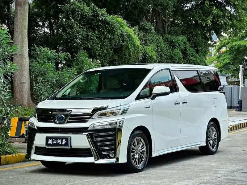 Toyota Vellfire, 2023