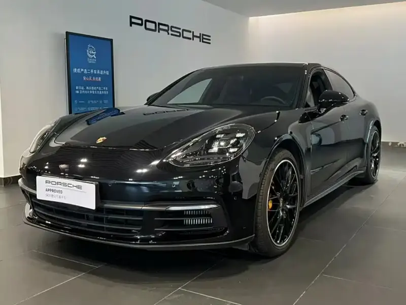 Porsche Panamera, 2019