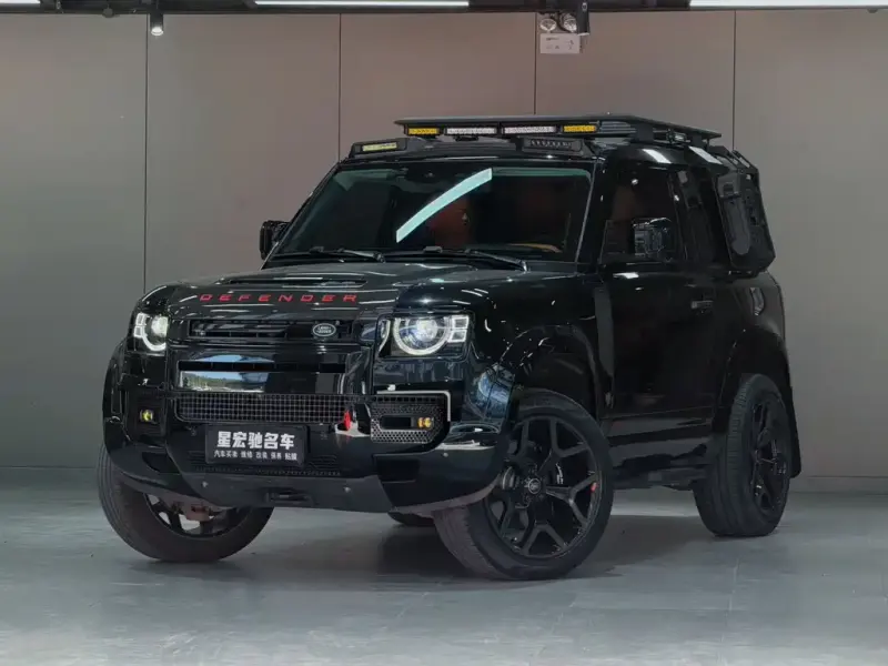 Land Rover Defender, 2022