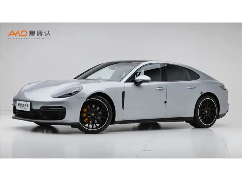 Porsche Panamera, 2023