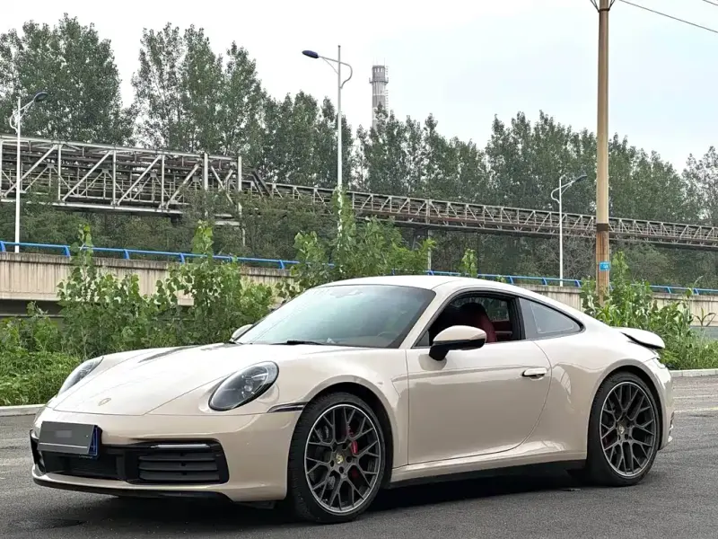 Porsche 911, 2020
