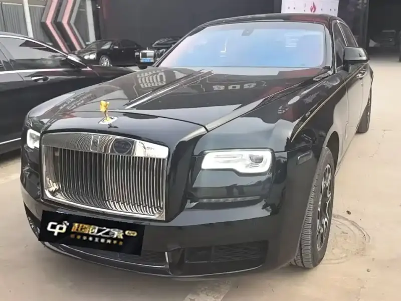 Rolls-Royce Ghost, 2012