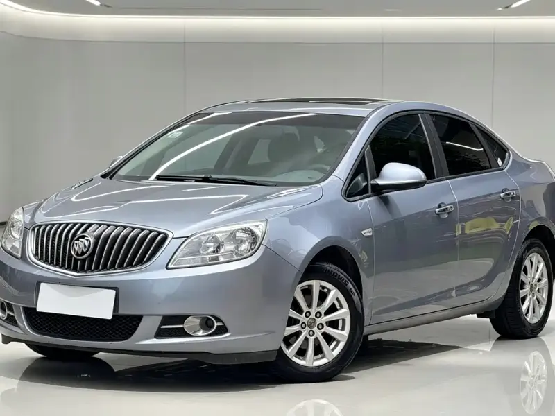 Buick Excelle, 2013