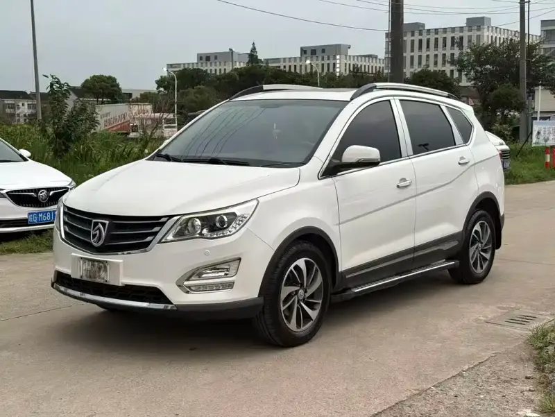 Baojun 560, 2016