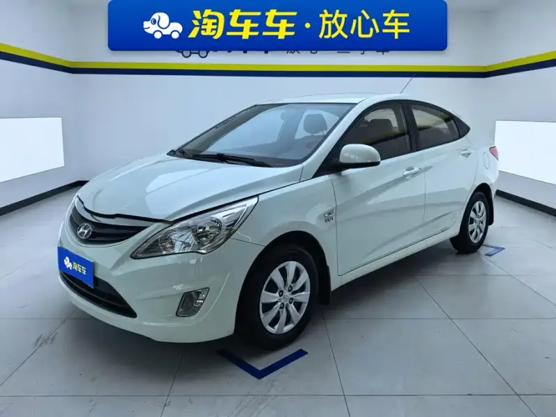 Hyundai Verna, 2013