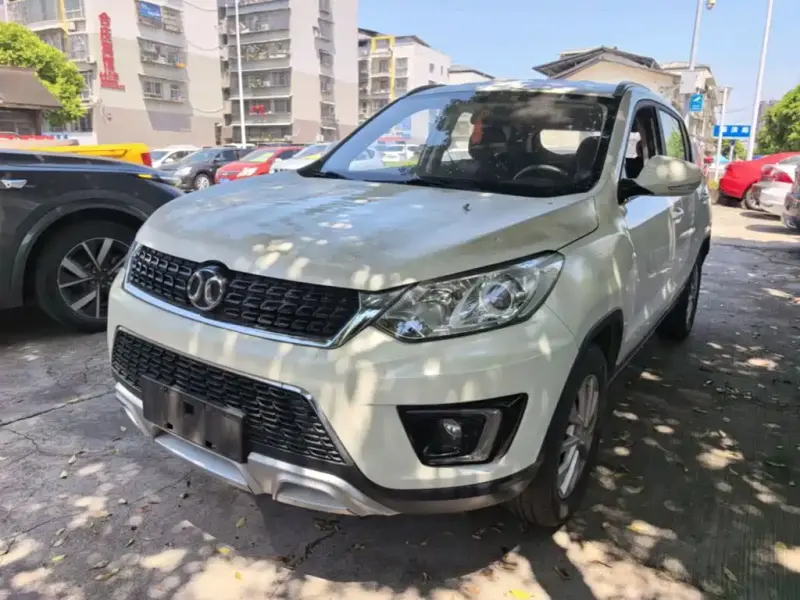 BAIC Senova X35, 2016