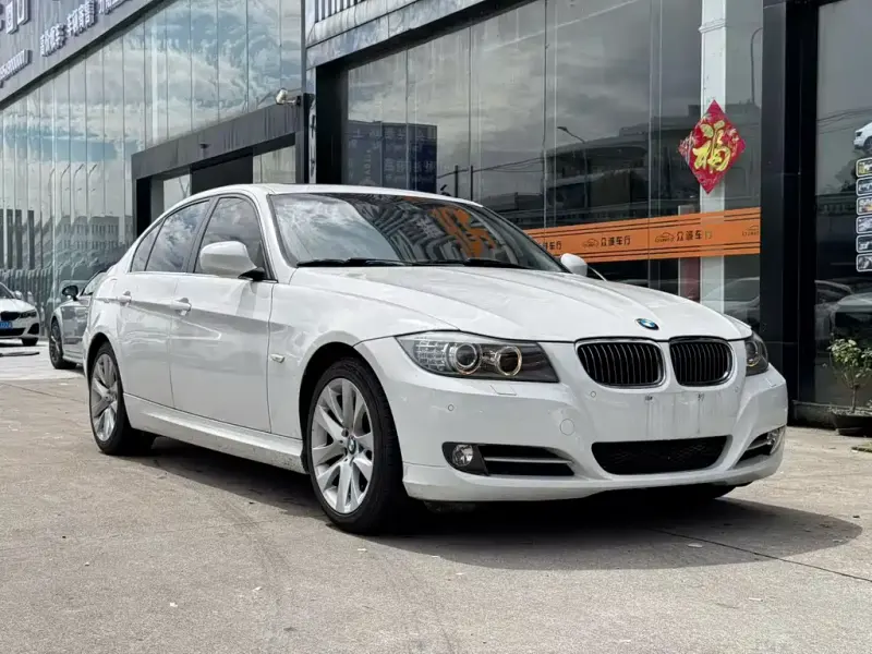 BMW 3 Series, 2011