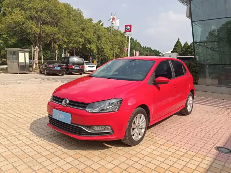 Volkswagen Polo, 2015
