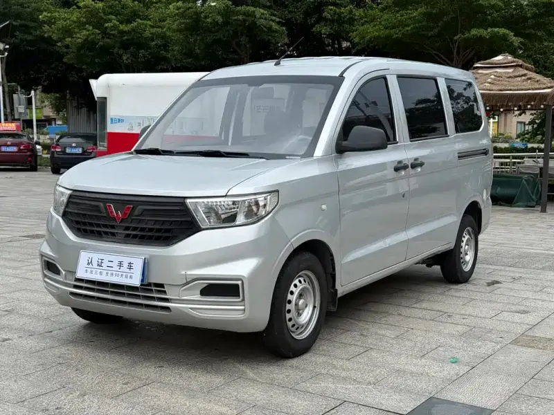 Wuling Hongguang V, 2021