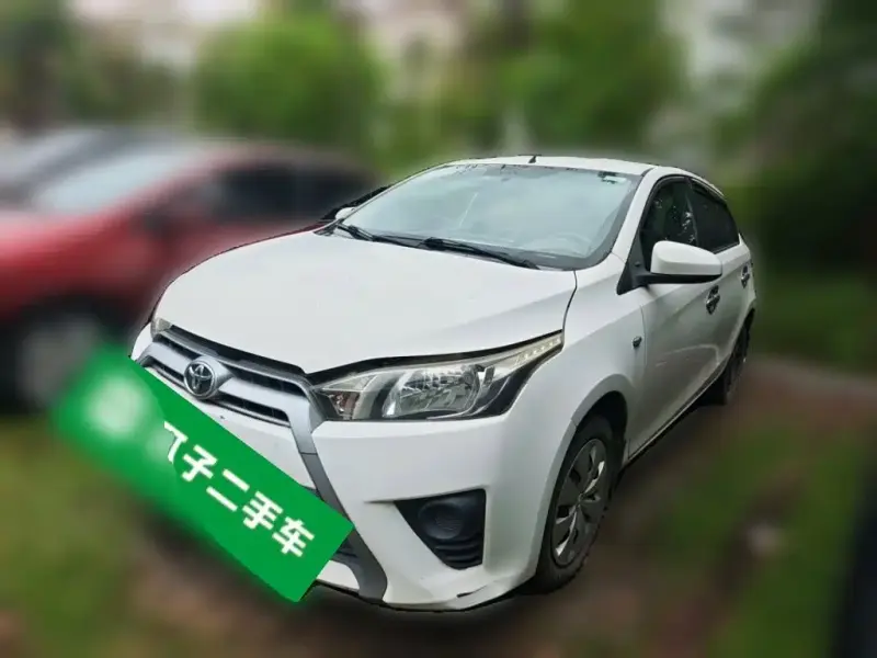 Toyota Yaris L, 2015