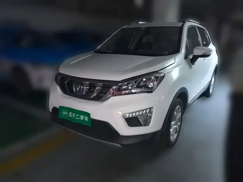 Changan CS15, 2017