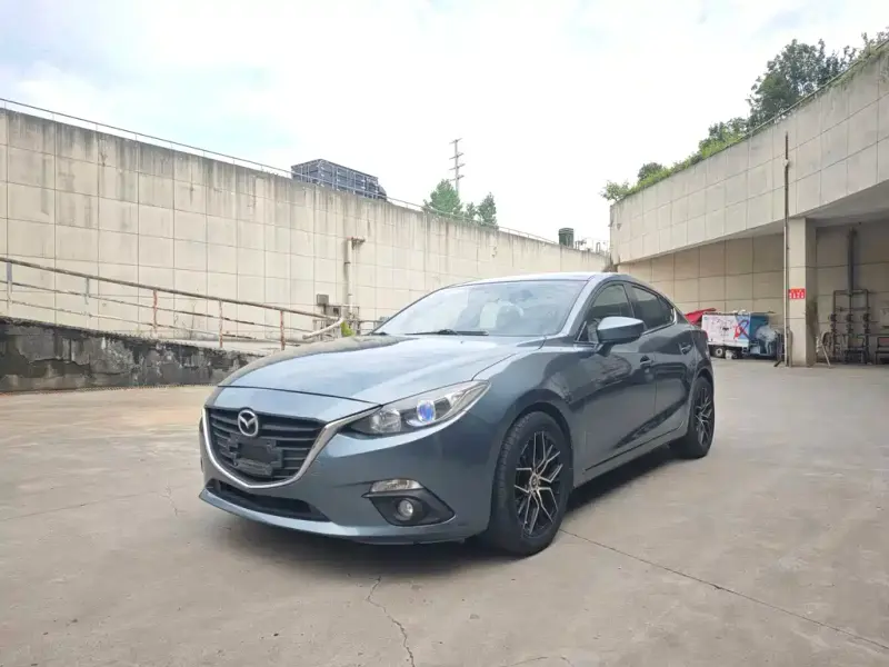 Mazda 3 Axela, 2014