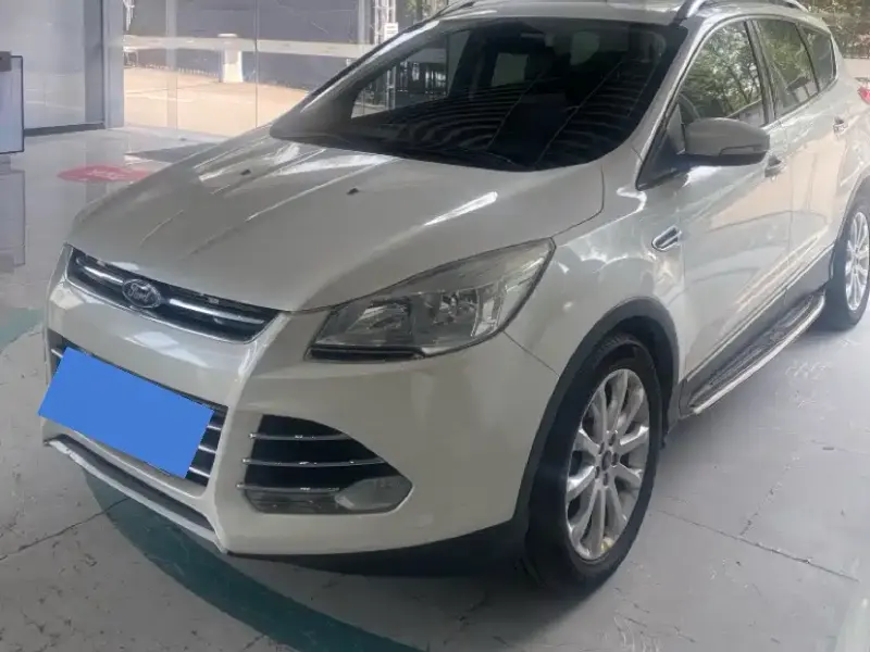 Ford Kuga, 2016