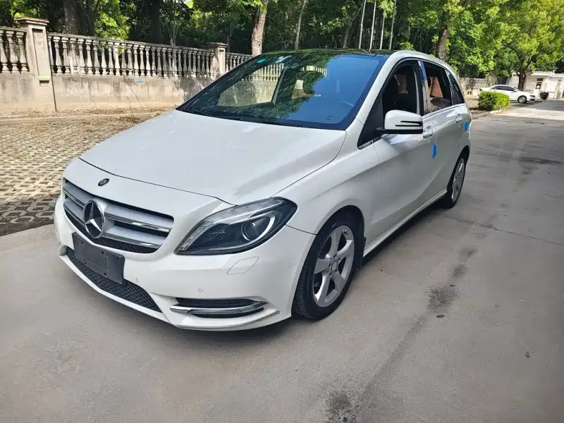 Mercedes-Benz B-Class, 2014