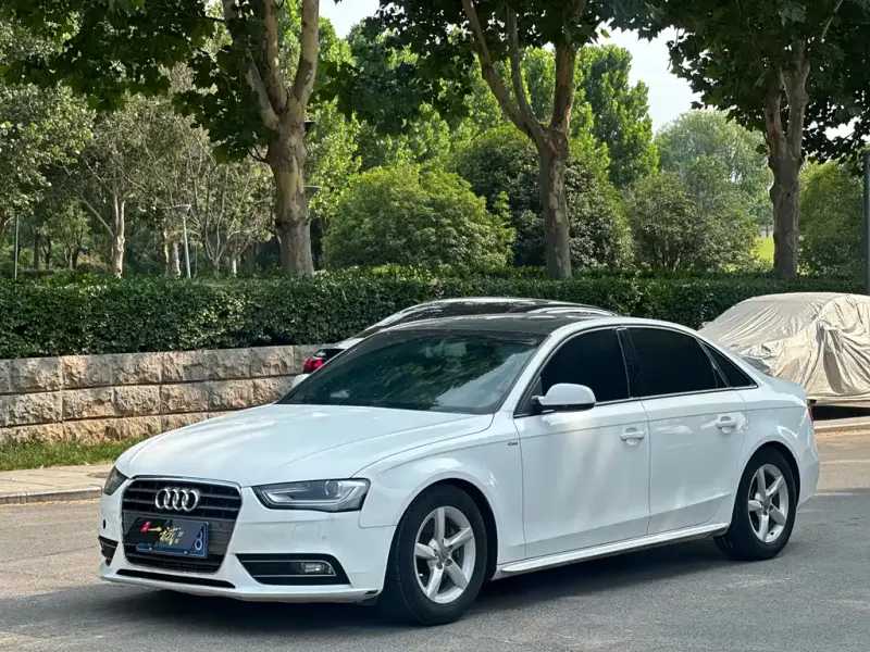 Audi A4L, 2014