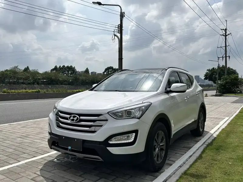 Hyundai Santa Fe, 2016