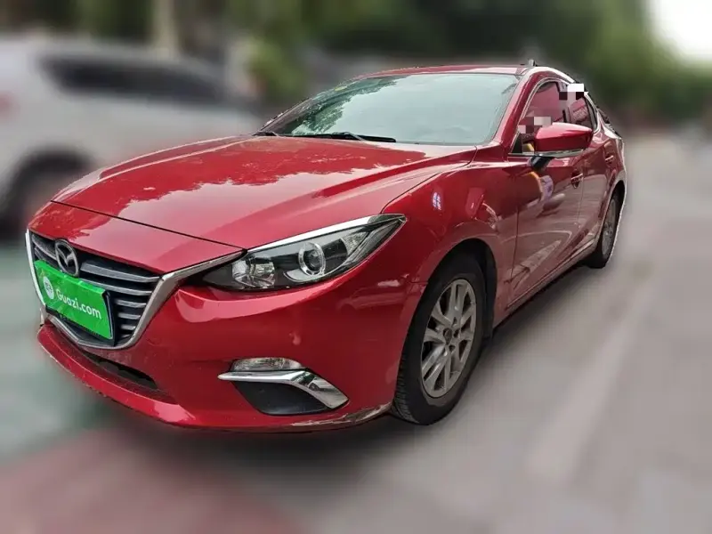 Mazda 3 Axela, 2015