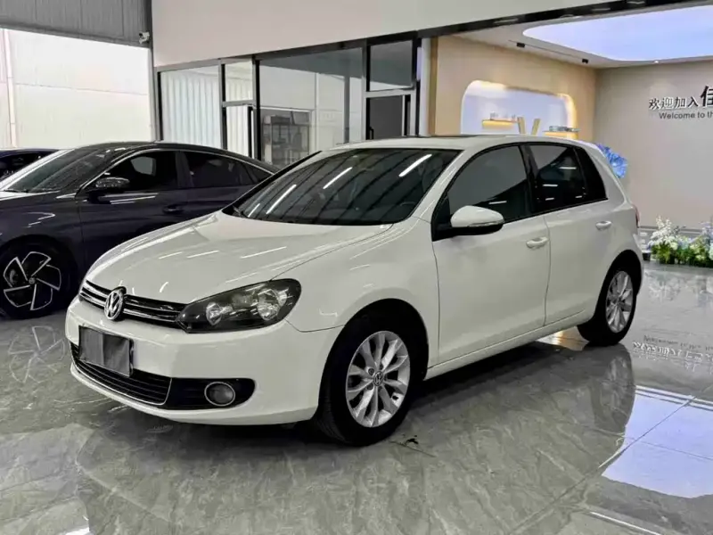 Volkswagen Golf, 2014