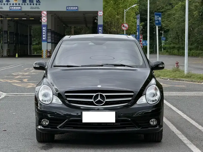 Mercedes-Benz R-Class, 2009