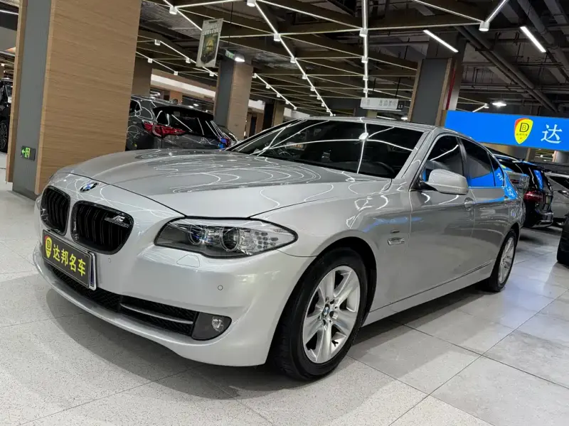 BMW 5 Series, 2011
