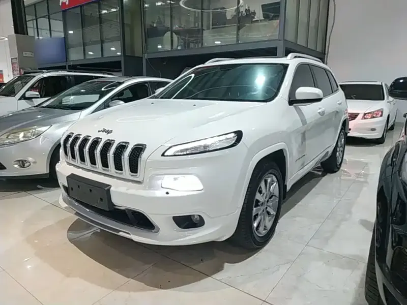 Jeep Cherokee, 2018