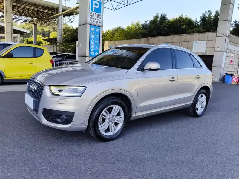 Audi Q3, 2015