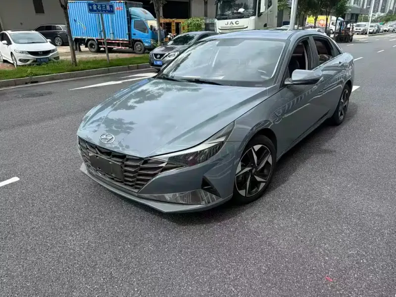Hyundai Elantra, 2021
