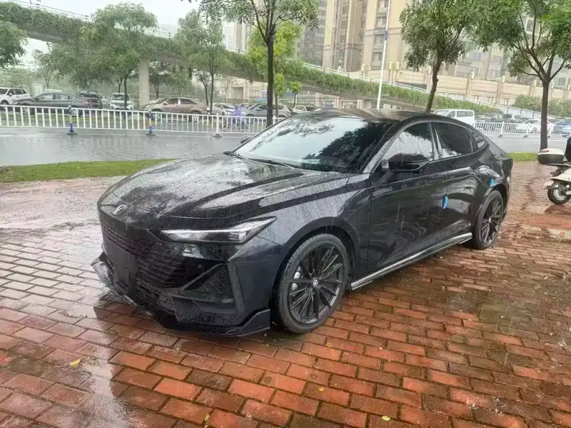 Changan UNI-V, 2023