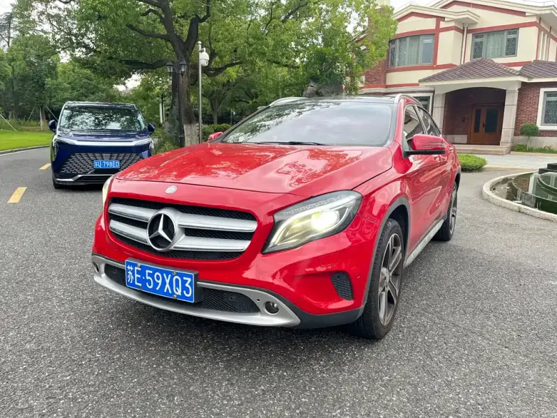 Mercedes-Benz GLA, 2016
