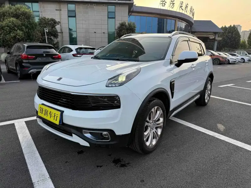 Lynk & Co 01, 2018
