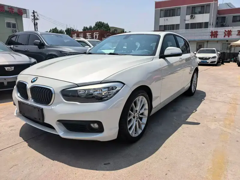 BMW 1 Series (Import), 2016