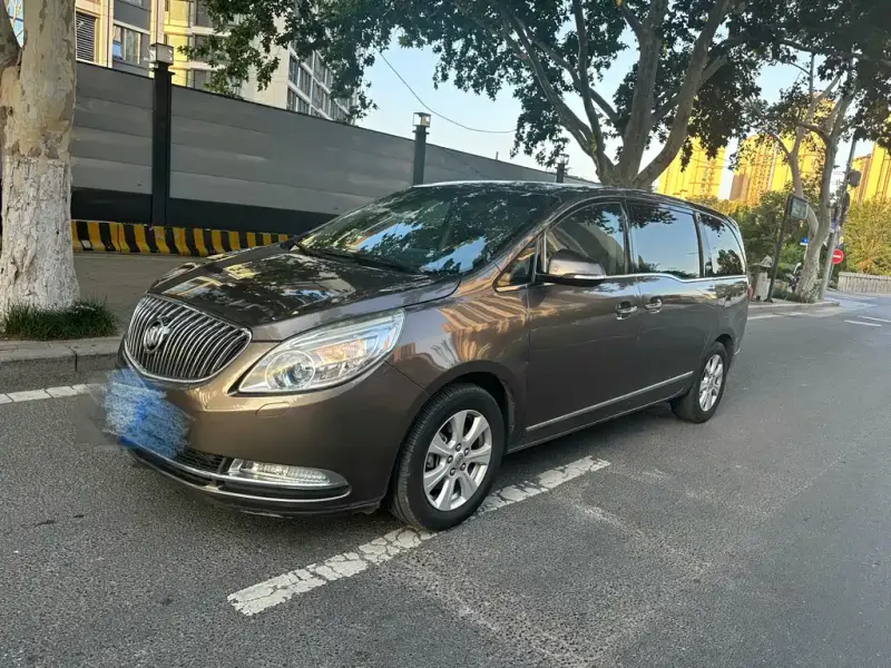 Buick GL8, 2016