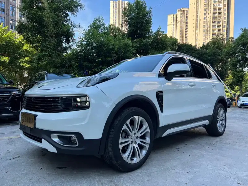 Lynk & Co 01, 2020