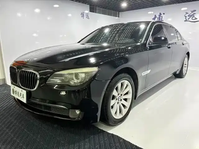 BMW 7 Series, 2011