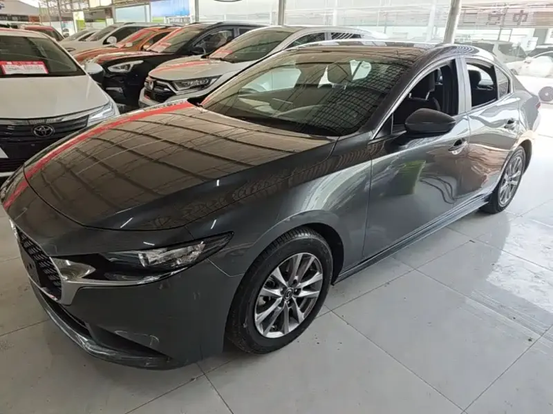 Mazda 3 Axela, 2020