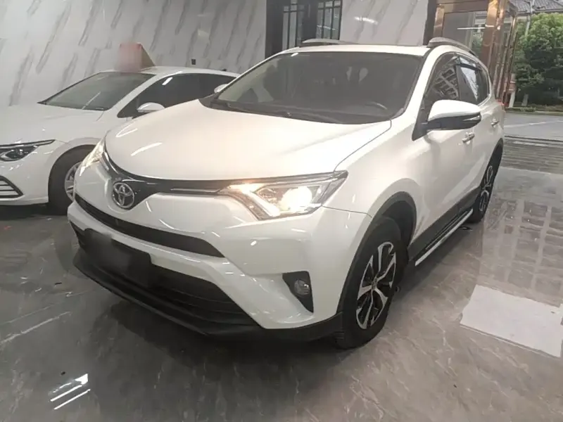 Toyota RAV4, 2017