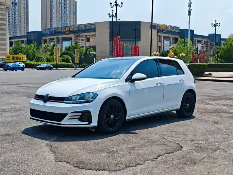Volkswagen Golf, 2018