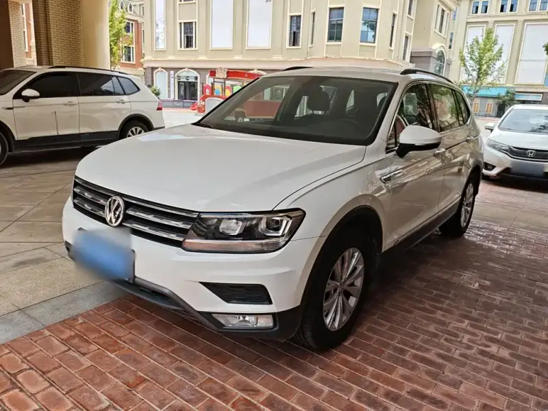Volkswagen Tiguan L, 2018