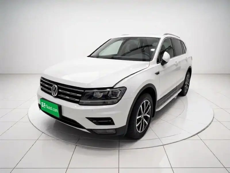 Volkswagen Tiguan L, 2017