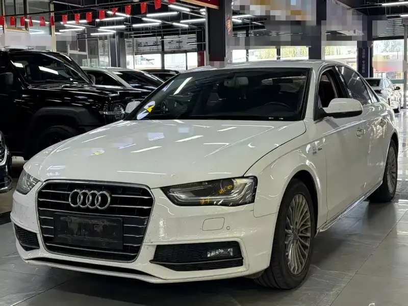 Audi A4L, 2016