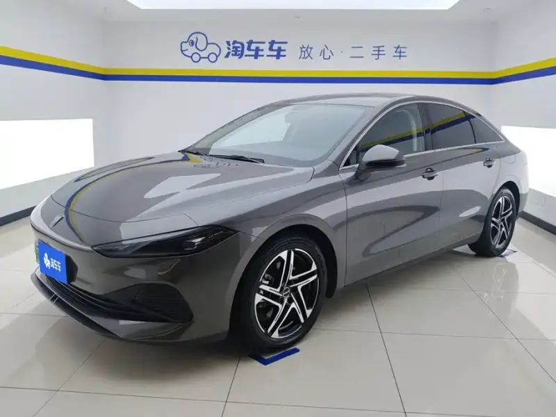 Roewe D7, 2024